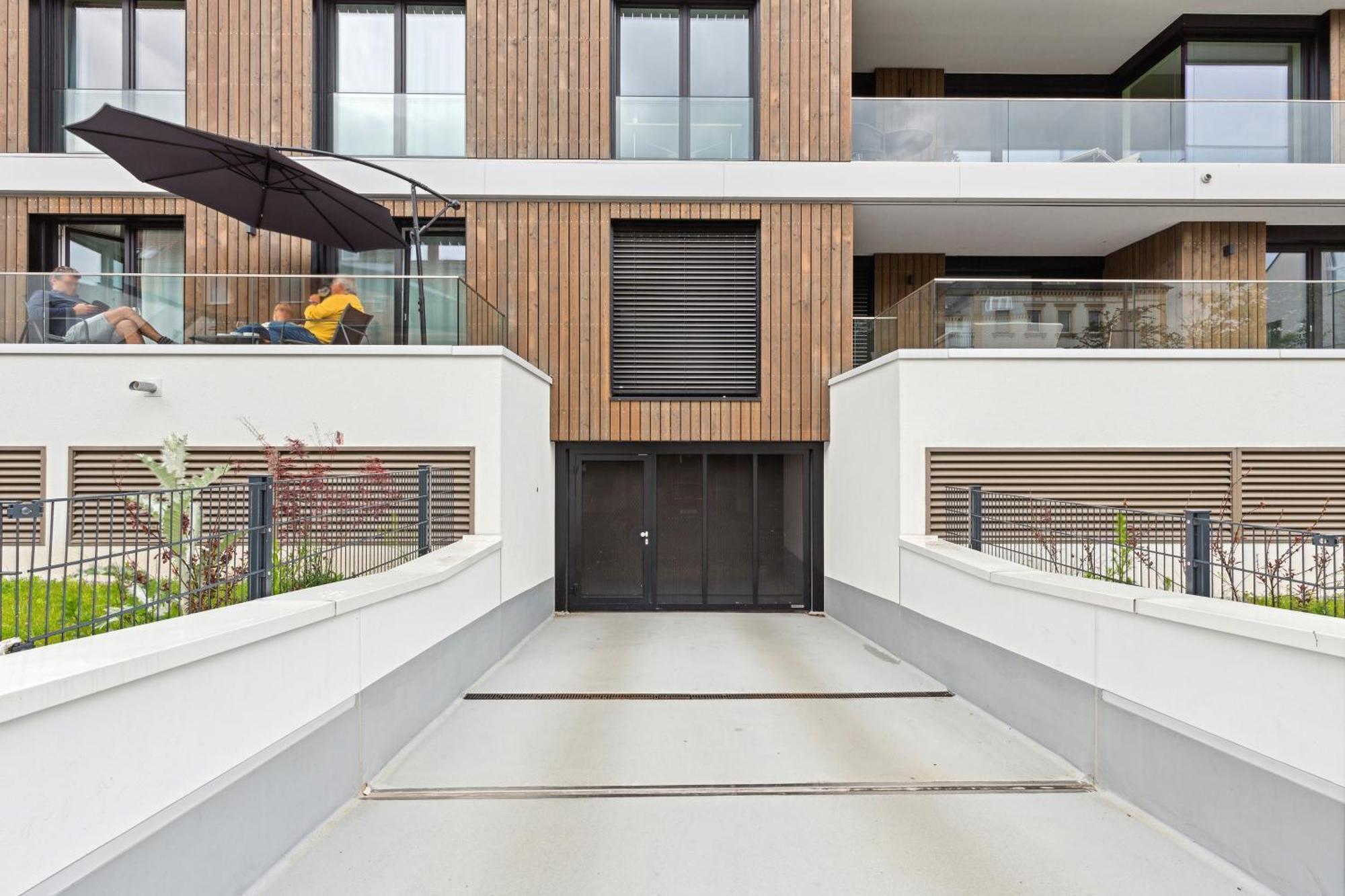 Sali Homes R4 - High-Quality Apartment With Terrace Bayreuth Exterior photo
